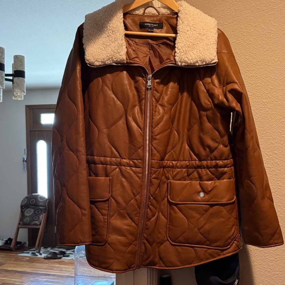 Kenneth Cole Weatherproof Tan Quilted Teddy Jacket with Cream Collar
